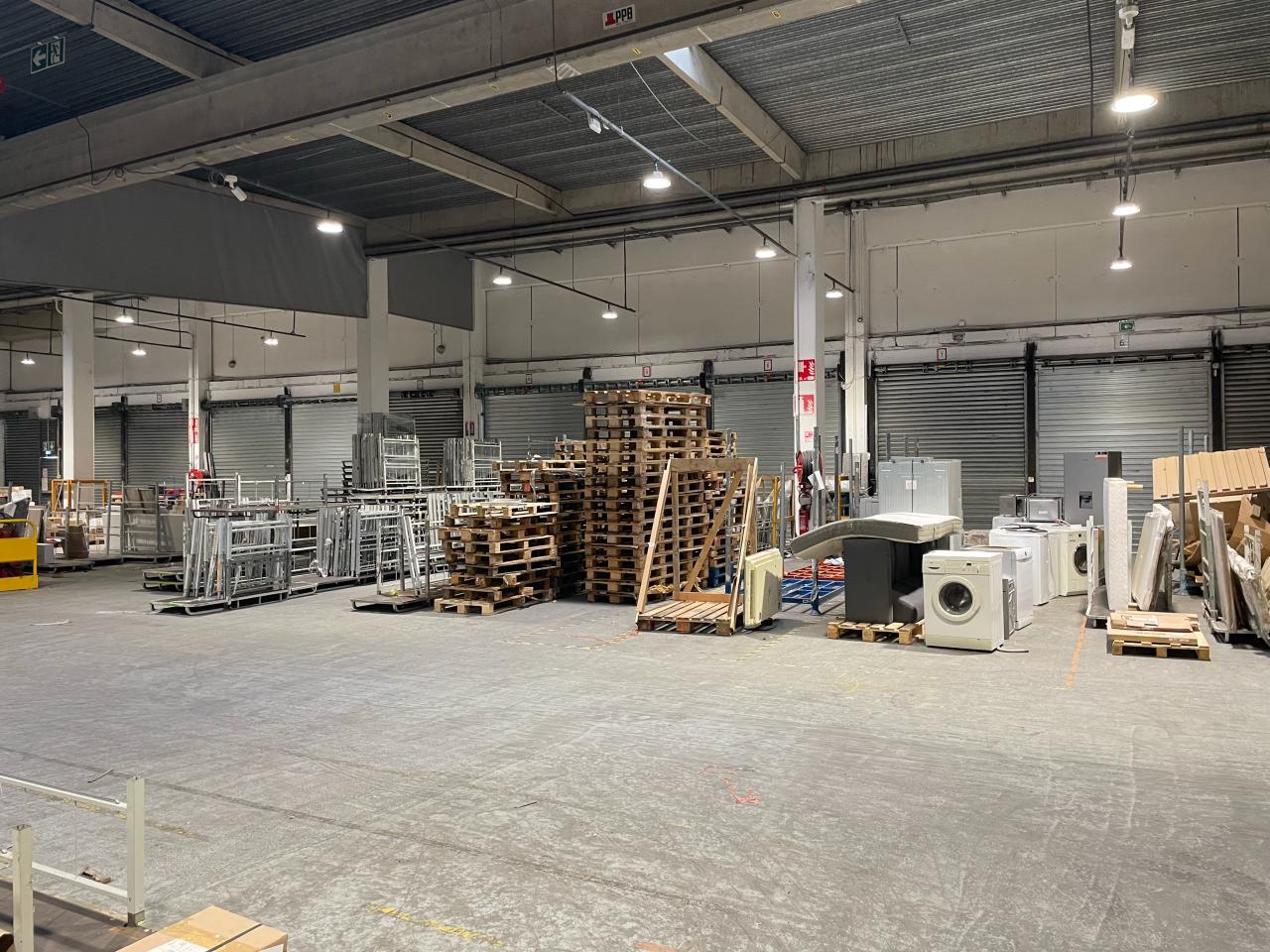Entrepôt classe c Bruges 6517m² Location entrepôt classe c Bruges Gironde OLLOG2427344 1